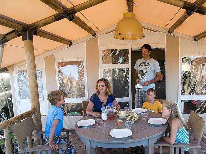 Camping pour 5 personnes, avec Bassin pour enfant à Roquebrune-sur-Argens - 3
