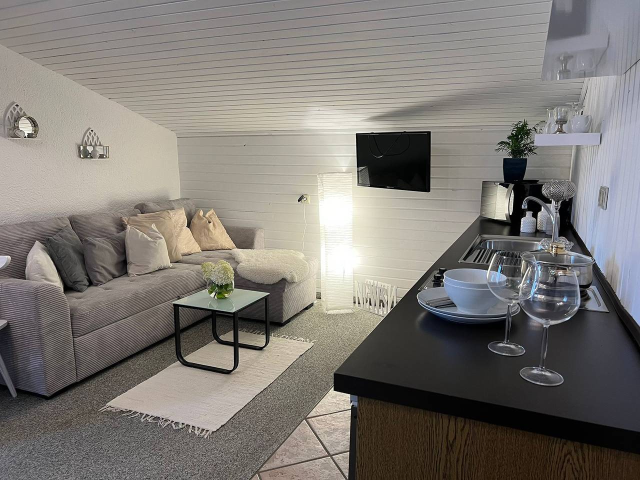 Ganze Wohnung, 'Ferienwohnung 5' mit Bergblick, Balkon und Wlan in Taxenbach, Ski Amadé