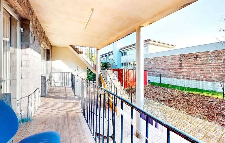 Location de vacances pour 5 personnes, avec terrasse à Schiltigheim