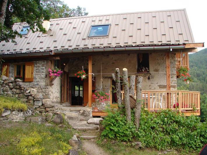 Gîte pour 5 personnes, avec jardin et vue à Colmars - 4