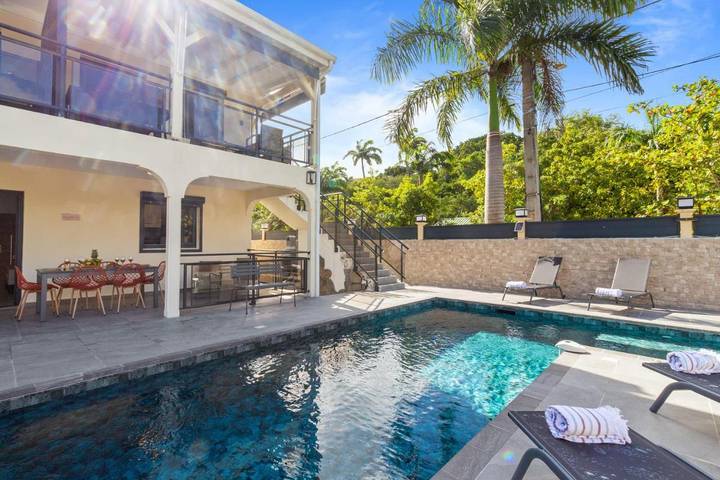 Gîte pour 6 personnes, avec piscine dans Plage de la Caravelle - 2