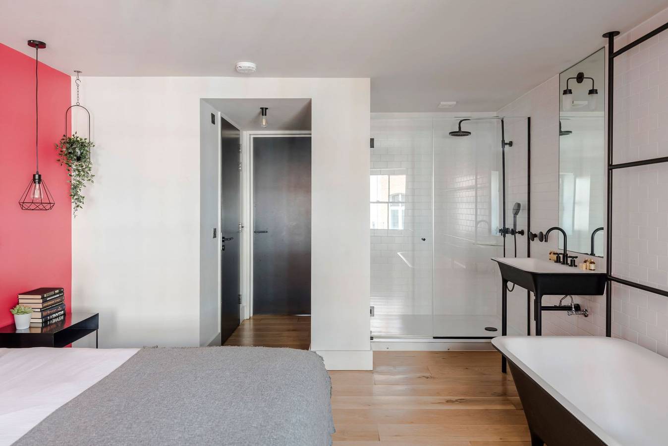 Cały apartament, The Instagood Penthouse - Covent Garden - by Frankie Says in Covent Garden, Londyn