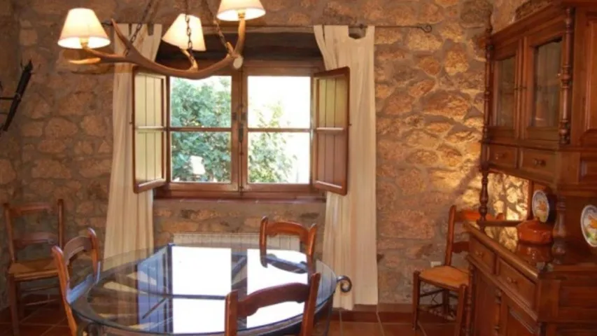 Apartamento de vacaciones para 6 personas, con piscina además de jardín y vistas, Se admiten mascotas - 1