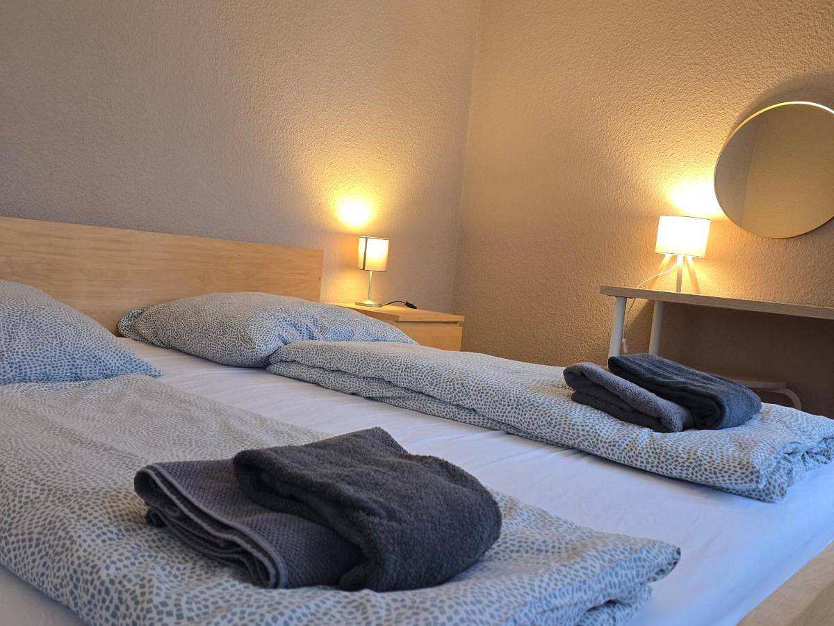 Ganze Wohnung, Two-Bedroom Apartment in Meiderich/Beeck, Duisburg