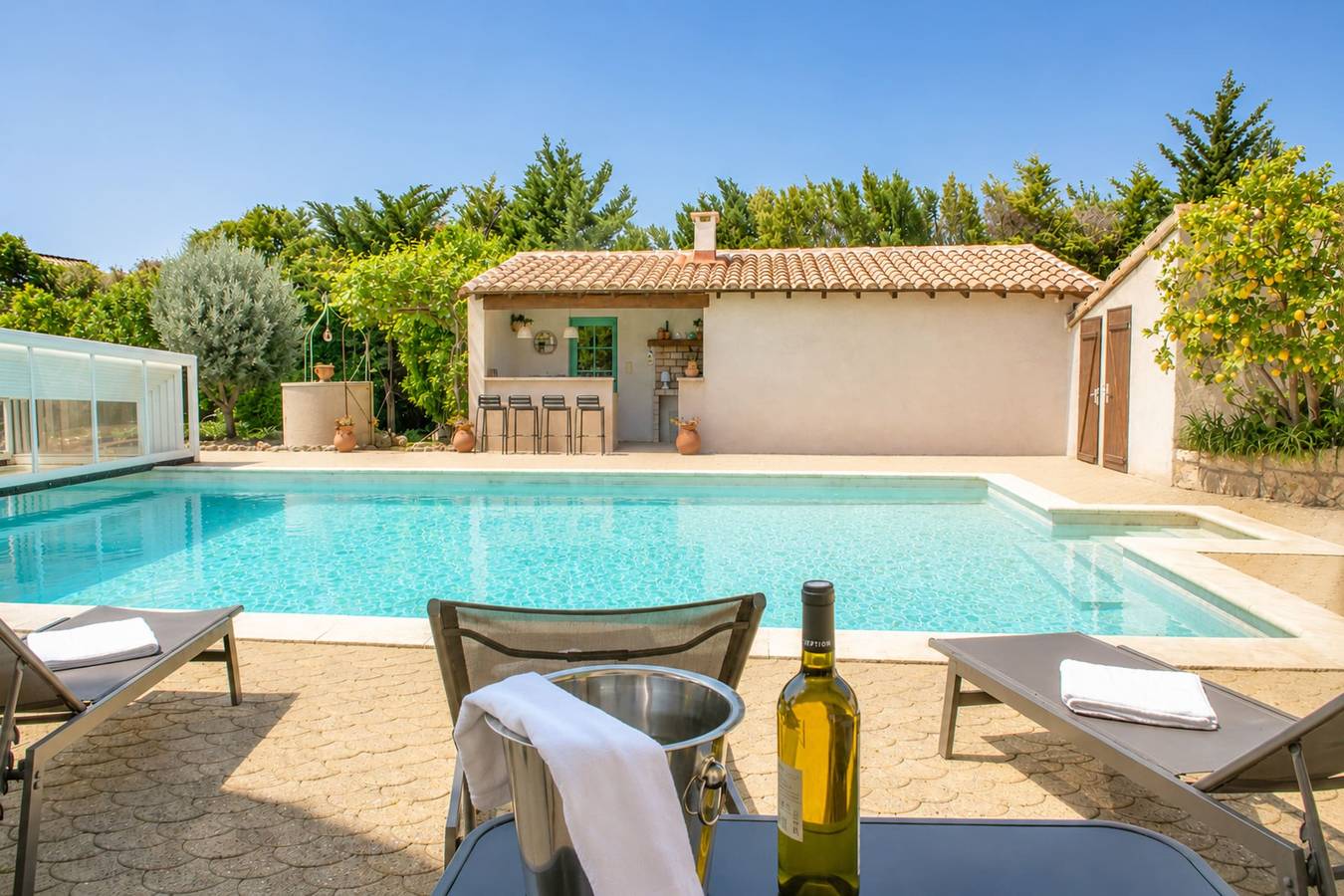 Maison 4 chambres avec piscine à Fontvieille in Fontvieille, Arles und Umgebung