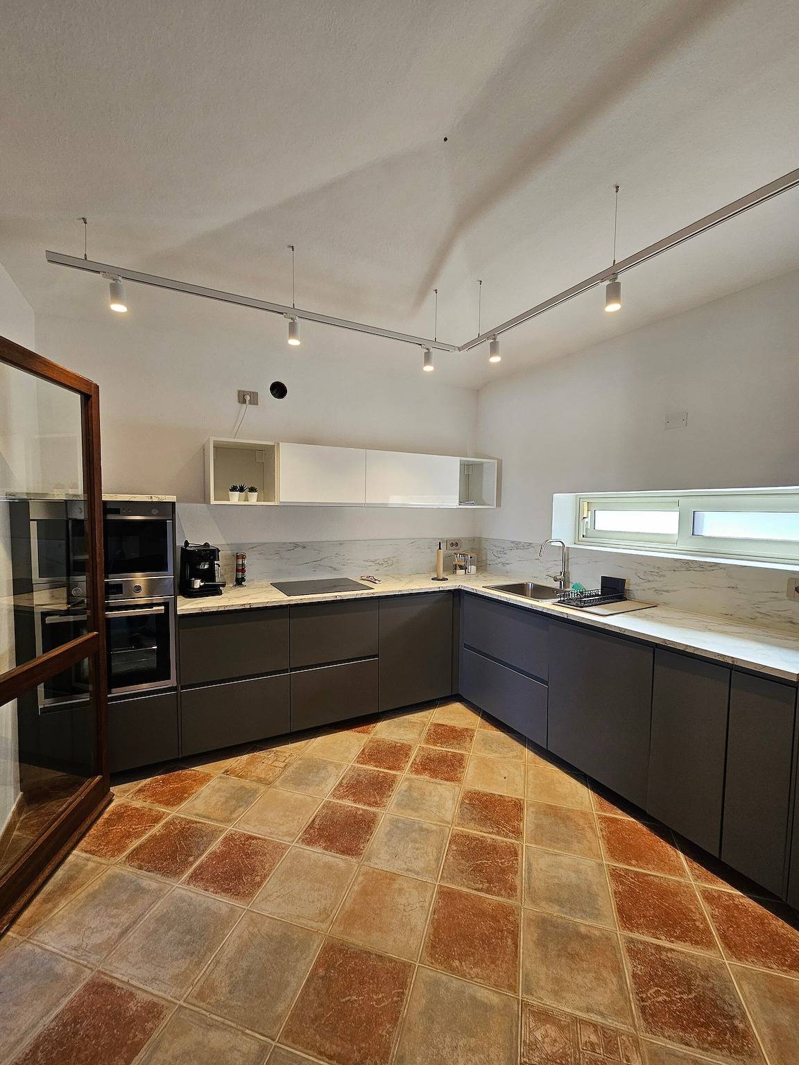 Villa « Le Palme » avec vue sur la mer, Wi-Fi et climatisation in Lu Miriacheddu, San Teodoro