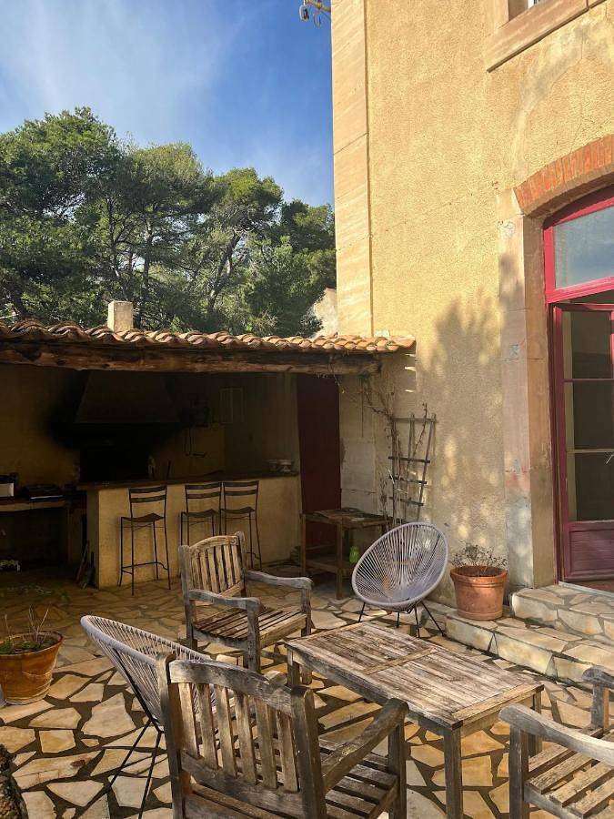 Location de vacances pour 10 personnes, avec jardin ainsi que piscine et vue, animaux acceptés à Moussan - 3