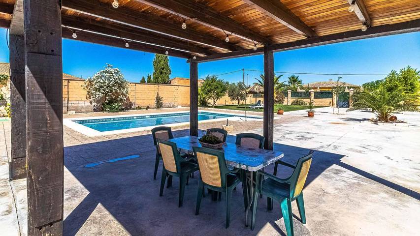 Casa rural para 4 personas, con jardín y terraza, Se admiten mascotas en Sierra Sur de Sevilla - 2