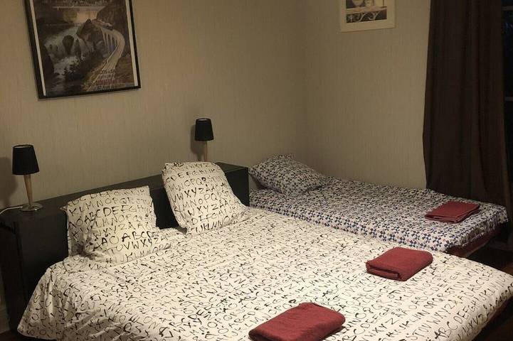 Appartement entier, Bel appartement classé 4**** dans immeuble de charme emplacement idéal in La Bourboule, Parc naturel régional des Volcans d'Auvergne