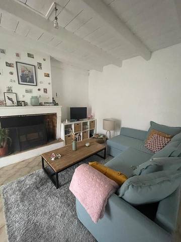 Gîte pour 4 personnes, avec terrasse à Thairé