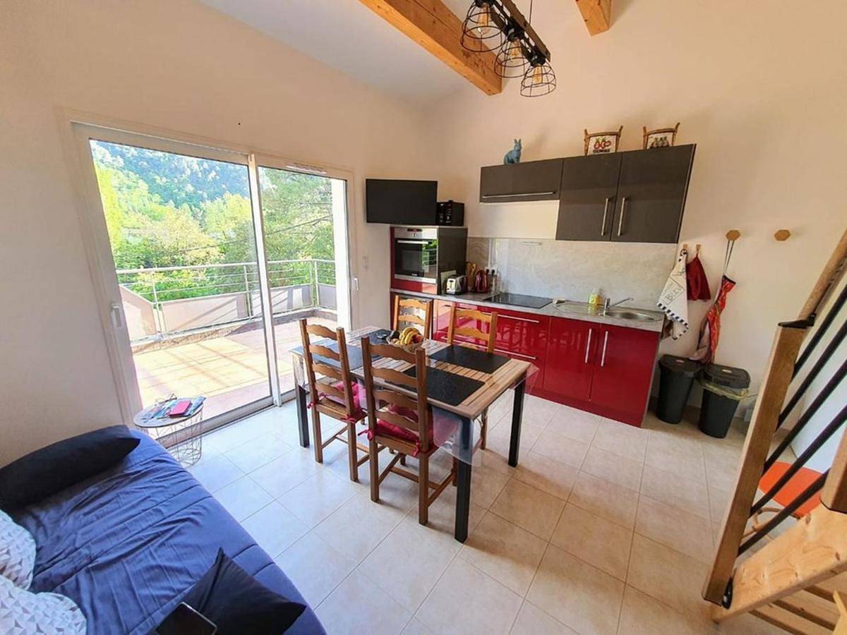 Appartement entier, L' Echappée des Camboux - Votre évasion nature - Climatisé in Sainte-Cécile-d'Andorge, Parc national des Cévennes