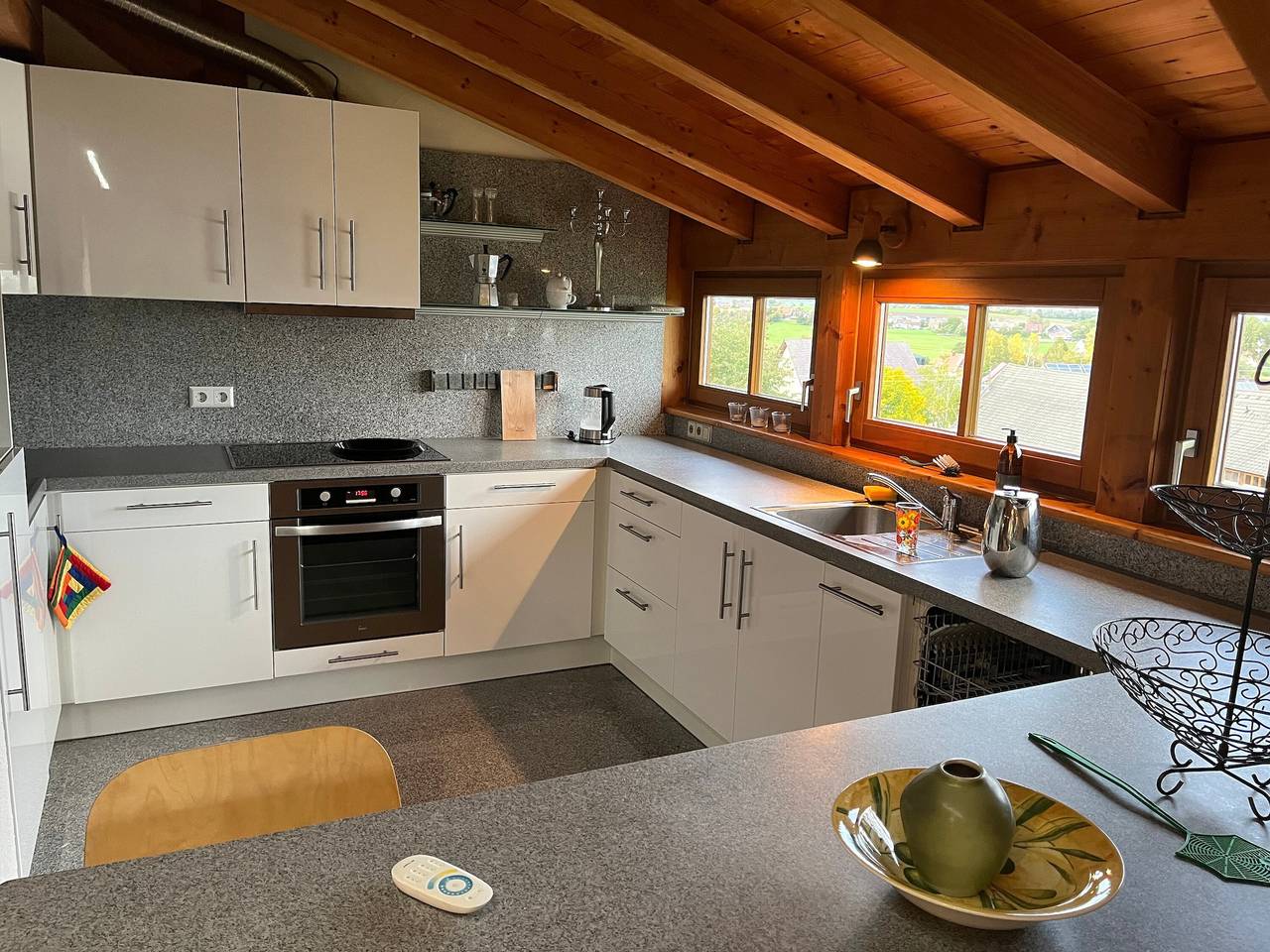 Ganze Wohnung, Apartment „Panoramablick im Bodenseeraum“ mit Balkon und Wlan in Ostrach, Region Bodensee-Oberschwaben