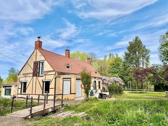 Location de vacances pour 14 personnes, avec Terrasse et Jardin à Tilques