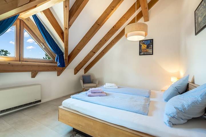 Ganze Wohnung, Ferienwohnung Kuprella 2 - familienfreundlich mit Liegewiese und Seezugang in Strandbad Nonnenhorn, Nonnenhorn