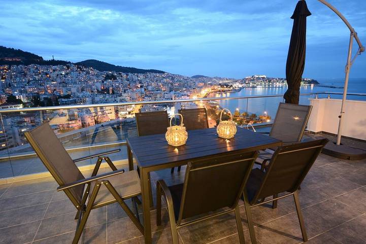 Ferienwohnung für 5 Personen, mit Balkon und Terrasse in Kavala Gemeinde