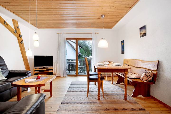 Ferienwohnung für 4 Personen, mit Garten