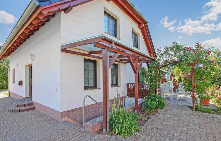 Ferienwohnung für 4 Personen, mit Garten in Groß Plasten