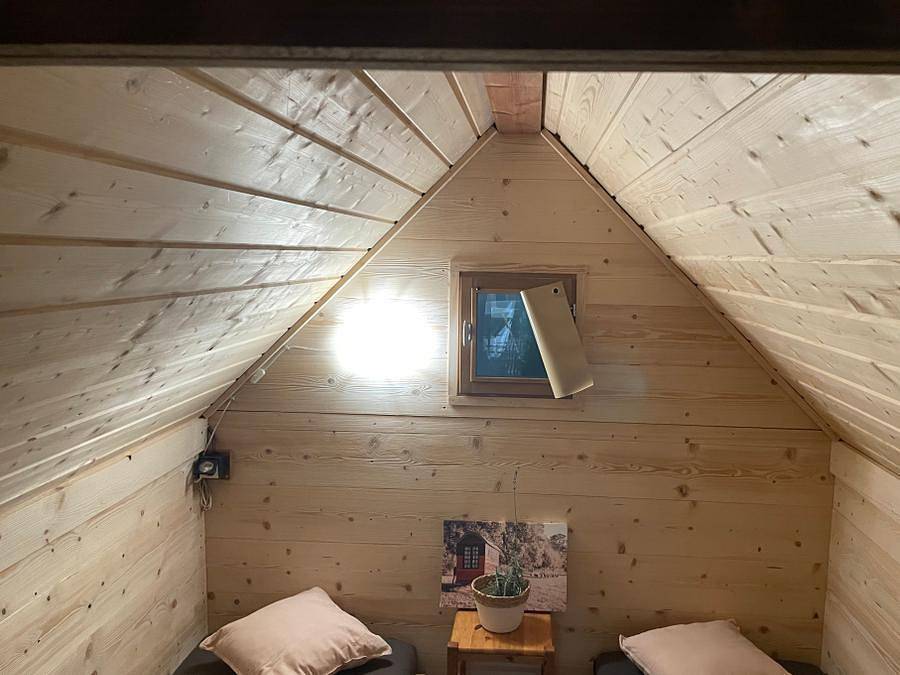 Flower Camping des Vallées - Tente 2 personnes - Tente Lodge Rando sur pilotis, 5,7m² 1 chambre avec terrasse sans sanitaire et cuisine in Saint-Brieuc, Côte de Goëlo