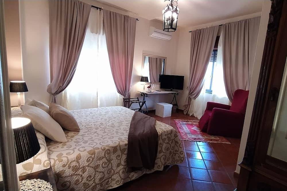Room in panoramic Villino between sea and relaxation with parking in Reggio Calabria, Reggio Calabria Province