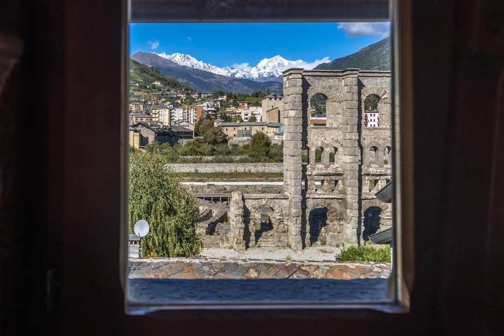 Appartement de vacances pour 3 personnes, avec Vue dans Office de Tourisme de Aosta
