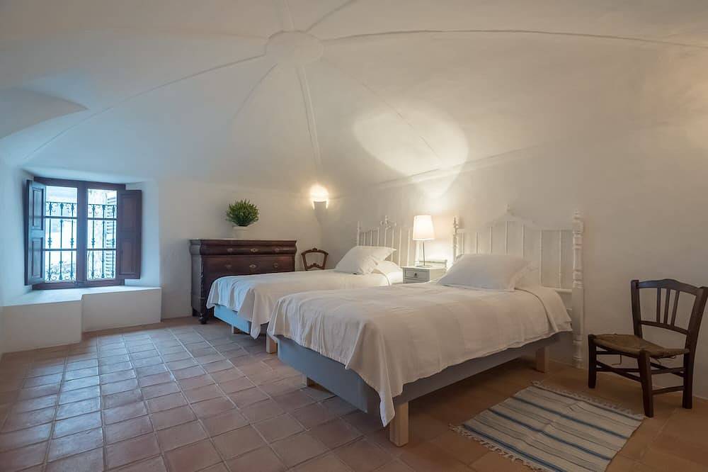 Eleganten Stadthaus mit eigenem Pool in Valldemossa, Mallorca Westen