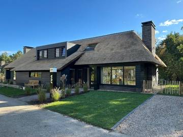 Strandhaus für 6 Personen, mit Sauna und Garten auf Ameland