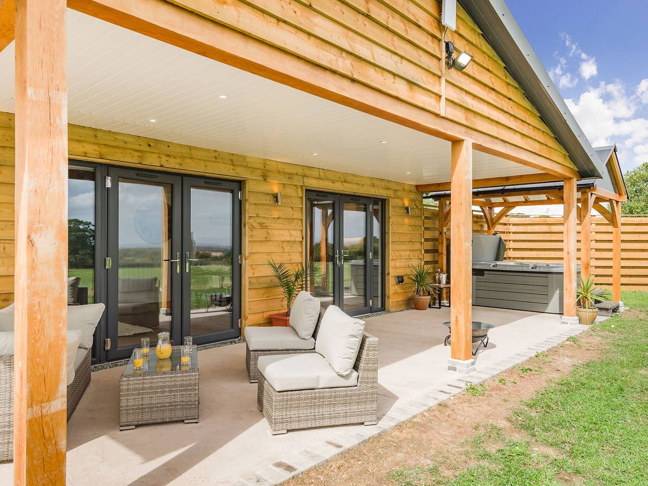 Oak Tree Lodge - Uk38383 in Herefordshire
