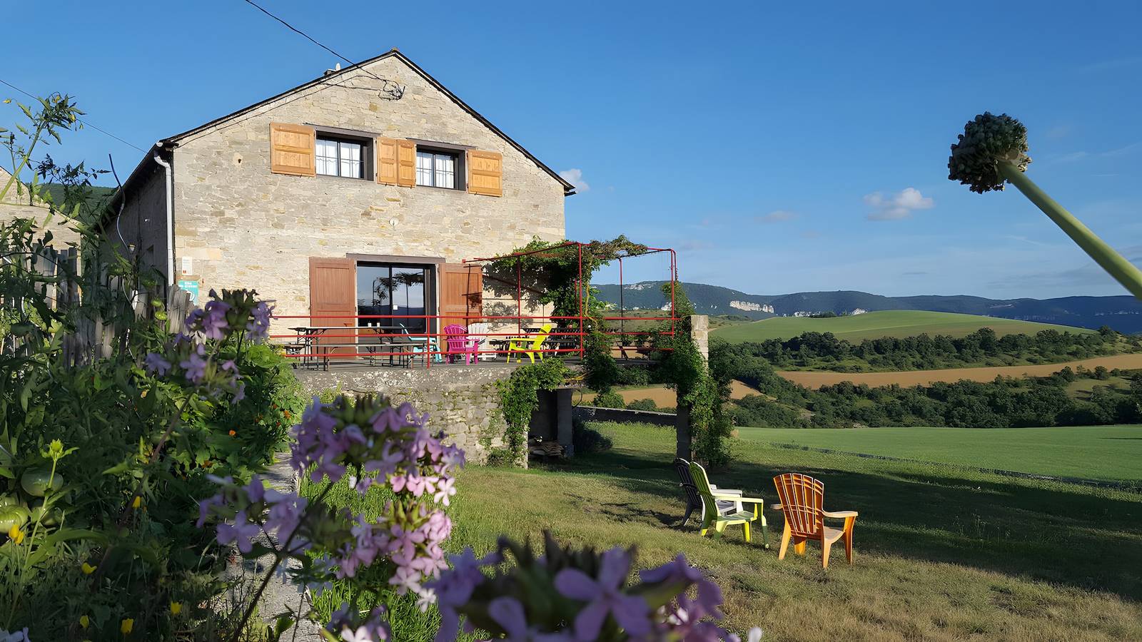 Gîte de Cabrières : terrasse privée, jardin privé et Wi-Fi in Compeyre, Parc naturel régional des Grands Causses