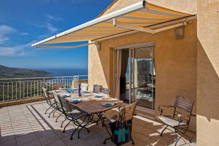 Chalet para 9 personas con terraza in Saint-Florent, Region de Calvi