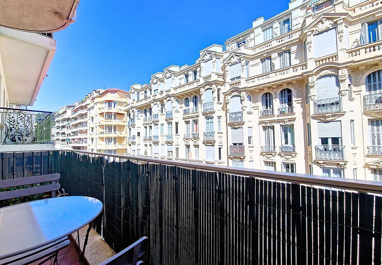 Appartement entier, Nouveau! N&J  -  Le Catinat  - Spacieux - Balcon in Nice, Côte méditerranéenne (France)