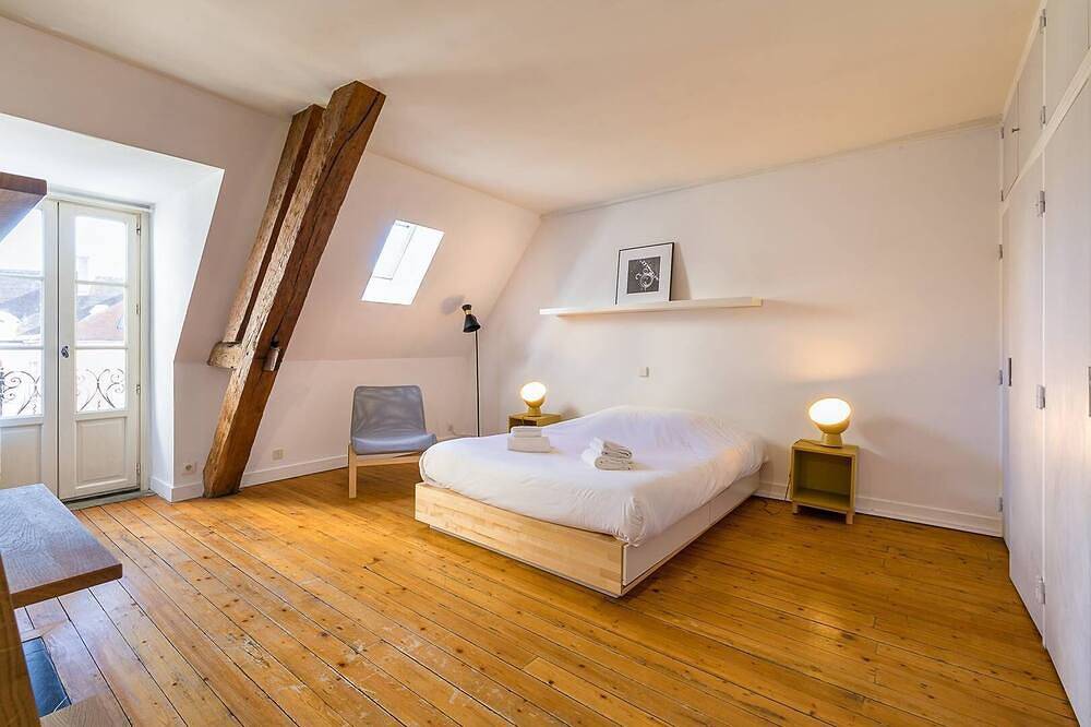 Apartamento entero, La Plume- Appartement 2 chambres - Sr Loc in Dijon, Región de Dijon
