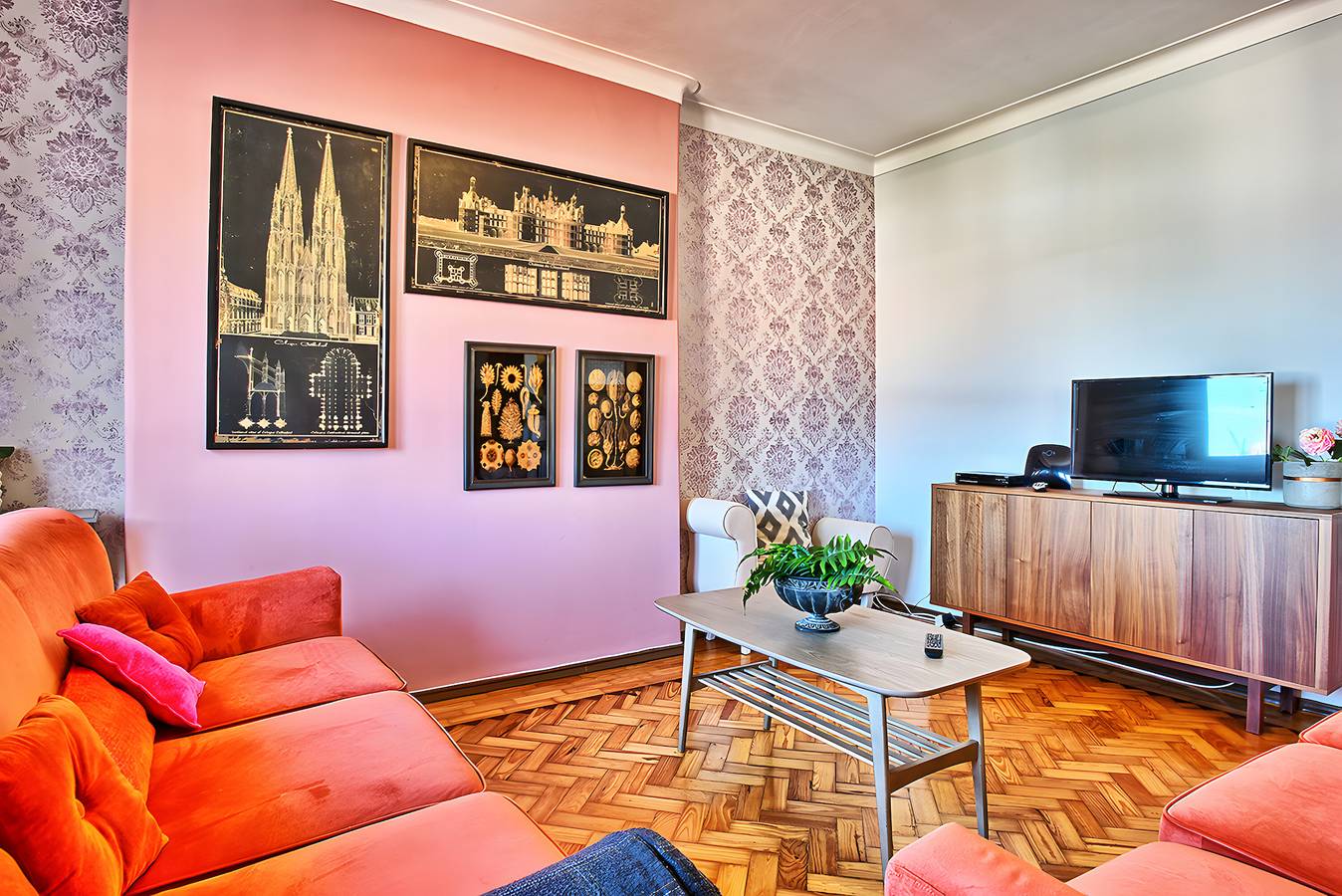Apartamento inteiro, Apartamento 'Apolónia 7F - Lisbonbreaks' com Varanda e Wi-Fi in São Vicente de Fora, São Vicente (Lisboa)