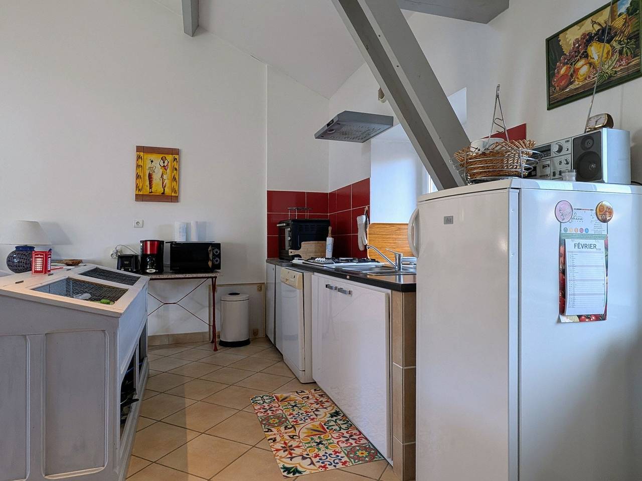 Gîte familial au cœur des gorges de la Loire avec équipements bébé et loisirs extérieurs in Lavoûte-sur-Loire, Haute-Loire