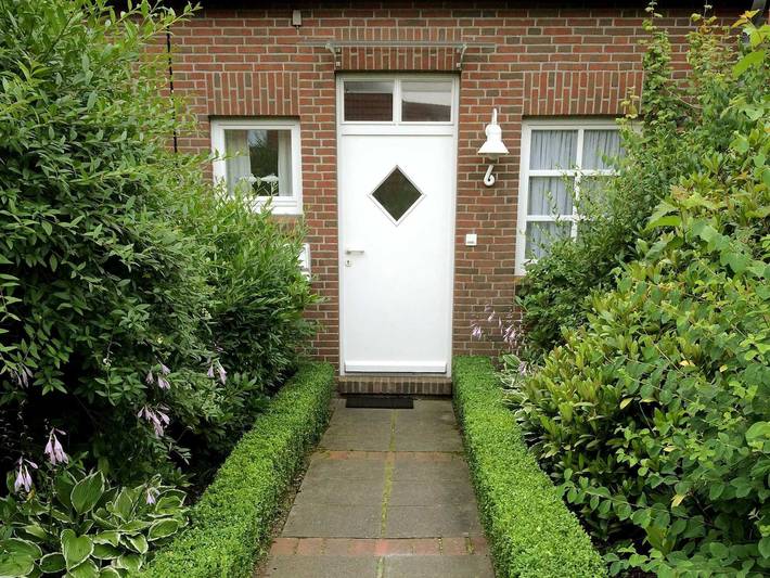 Ferienhaus für 4 Personen, mit Terrasse und Garten in Carolinensiel