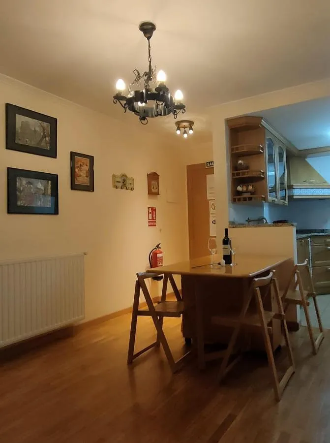 Apartamento de vacaciones para 6 personas, con vistas y balcón - 1