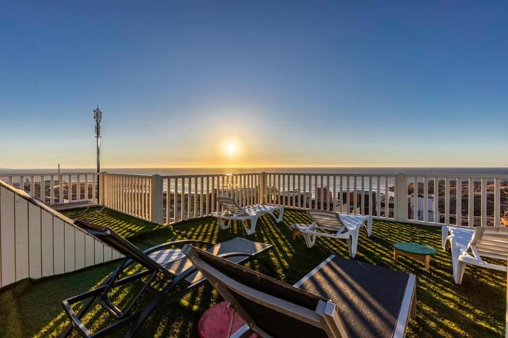 Gîte pour 8 personnes, avec terrasse et vue dans Aftas Imsouane