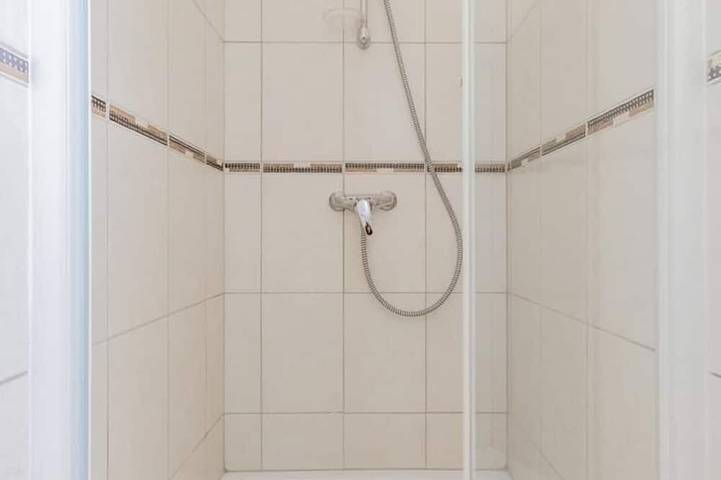 Location de vacances pour 6 personnes, avec jardin à Prissé - 4