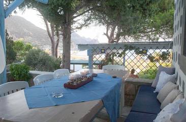 Gîte pour 4 personnes, avec jardin et vue, animaux acceptés dans Patmos