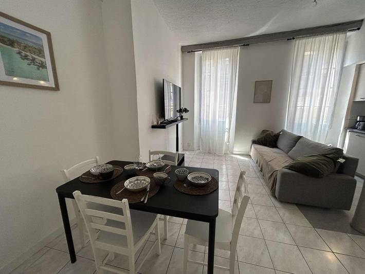 Gîte pour 4 personnes dans Arenes de Frejus