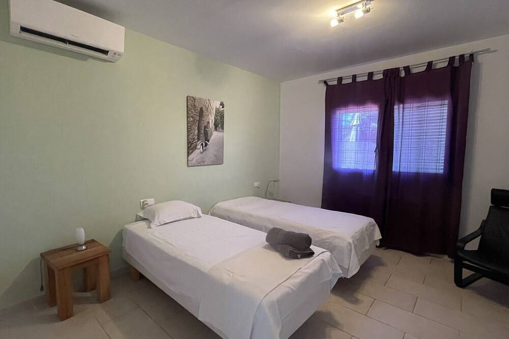 Villa Vuelta, maison spacieuse avec piscine privée in els Masos de Pals, Pals