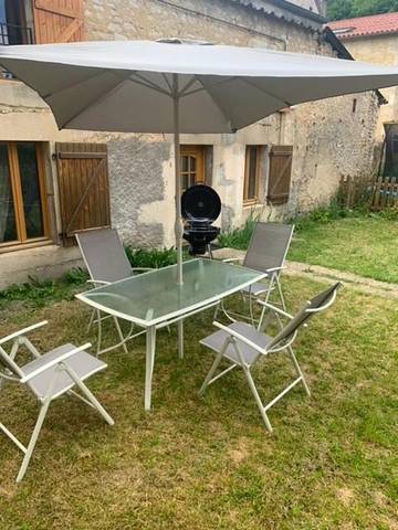 Gîte pour 7 personnes, avec jardin et piscine à Saint-Mihiel