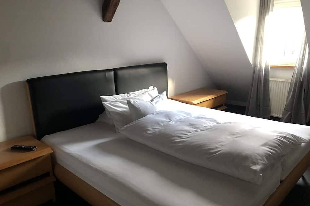 Geheel appartement, Penthouse 1872 in Frankenalb