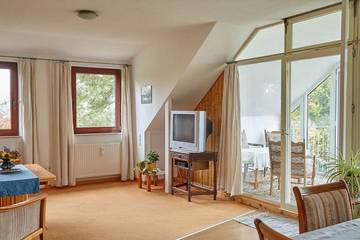 Vacation Apartment for 5 Guests in Amelinghausen, Nordheide, Picture 2