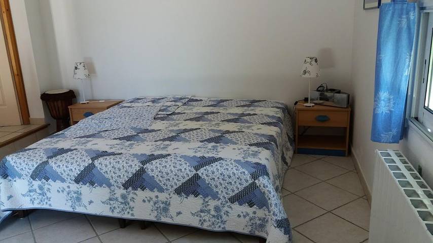 Gîte pour 4 personnes, avec piscine ainsi que jardin et terrasse dans la Drôme - 3