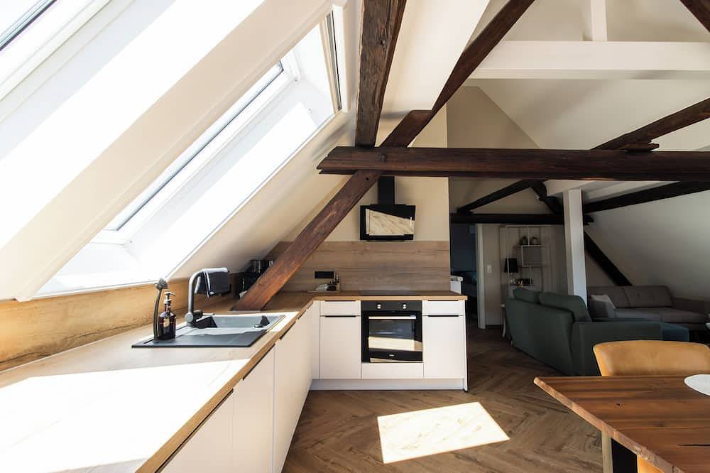 Ganze Wohnung, Moderne, großzügige Ferienwohnung mit Mosel-Panoramaterrasse in Bremm, Cochem-Zell
