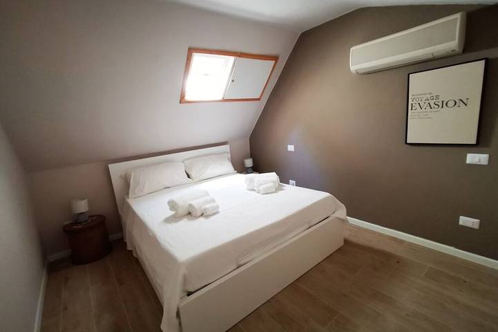 Pretty little villa 200 meters from the sea completely renovated in Santa Margherita di Pula, Région de Pula