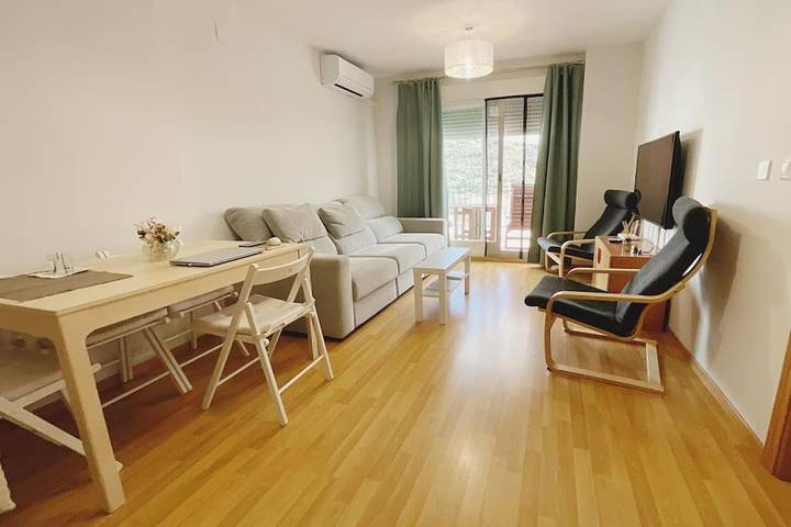 Apartamento de vacaciones para 4 personas, con terraza y vistas - 1