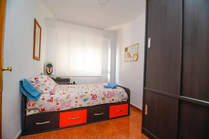 Entire apartment, Fuente de Piedra Apartment in Torre del Mar, Vélez-Málaga
