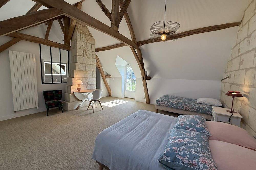 Maison avec piscine privée - 8 pers. in La Chapelle-sur-Loire, Vallée de la Loire