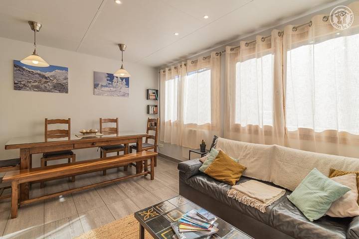 Gîte pour 4 personnes, avec terrasse à Sainte-Foy-Tarentaise - 2
